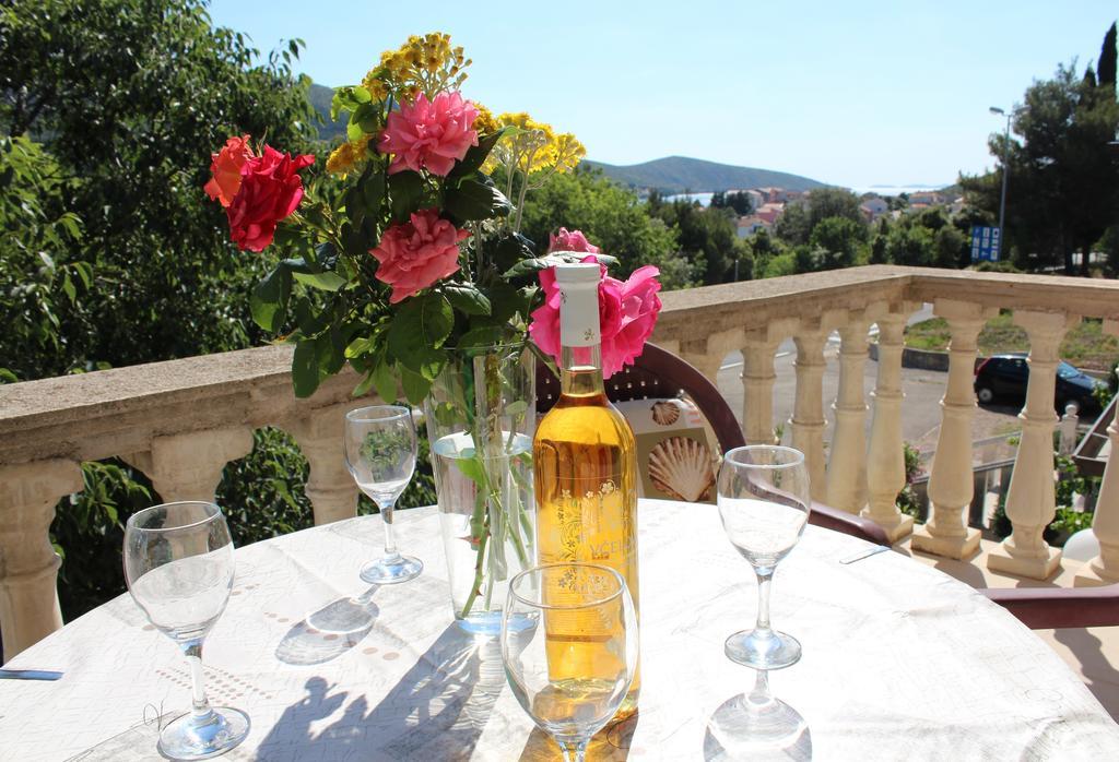 Apartments Stari Sibenik Grebaštica Pokoj fotografie